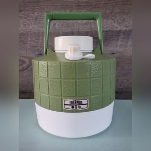 Thermos Vintage 5 Quart Plastic Picinic Jug Olive Green